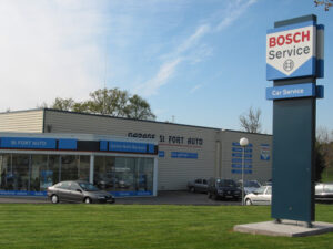 St Fort Auto à Château-Gontier