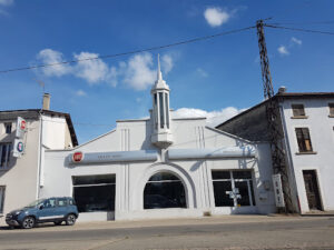 World Garage Fiat. Alfa-Romeo-Fiat Camper à Roussillon