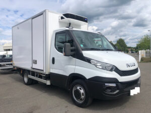 Squadra Utilitaires Paris à Les Essarts-le-Roi