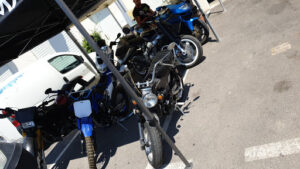 Ambiance 2 Roues à Aigues-Mortes