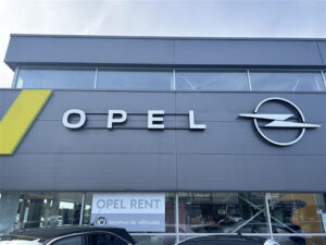 Opel GARAGE DU CHÂTEAU SAS à Sainte-Geneviève-des-Bois