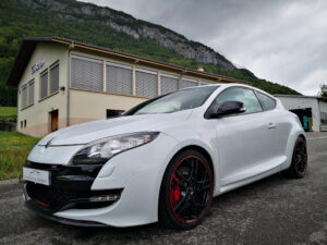 P-M Négoce Automobiles ( M. PERONA ) à Mieussy