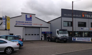 GARAGE BAROUD à Domarin