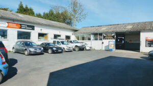 Garage auto-services à La Boissière