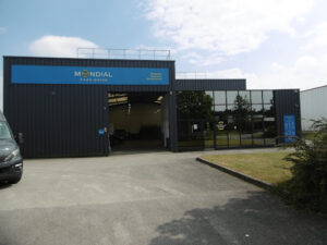 Mondial Pare-Brise à Taden