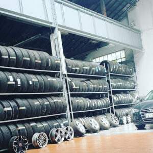 saint donnat auto pneu à Marseille