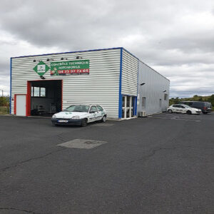 DEKRA Technical Inspection Center à Combronde