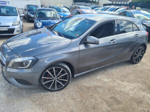 Autoprestige à Aubergenville