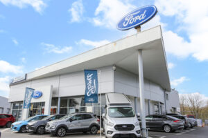 FORD CHARLEVILLE – Motorcar by autosphere à Charleville-Mézières