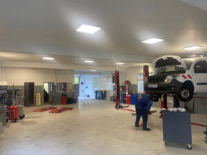 Cars Majestic à Bièvres