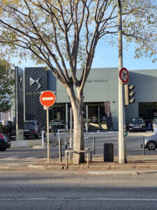 PSA PEUGEOT RETAIL MICHELET à Marseille