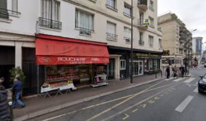 Lustral Car à Levallois-Perret