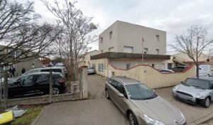 Carrosserie Requin à Décines-Charpieu