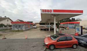Auto Rent 95 / Esso garage mécanique à Saint-Ouen-l'Aumône