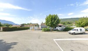 Garage du Glatey à La Biolle