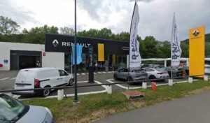 Bony Automobiles Nissan Mende à Mende