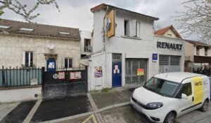 Garage Du Bas Clos à Orly