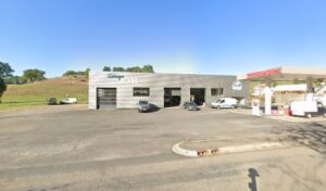 GARAGE BLANC à Vézac