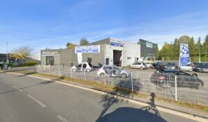 Ayroles Automobiles à Distré