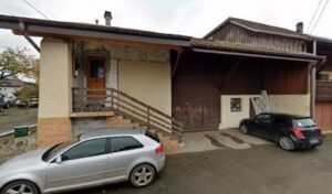 GARAGE CLASSIC CAR à Larringes