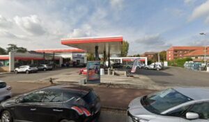 TCS Sarl Station Garage AVIA Service Point S à Tourcoing