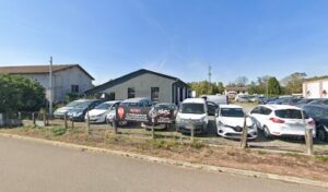 Garage de la cantine à Montchanin