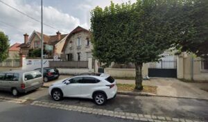 Garage des Sablons à Moret-Loing-et-Orvanne