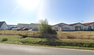 Gare Automobile à Saint-Romain-le-Puy