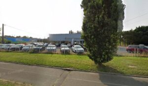 Central Garage à Mayenne