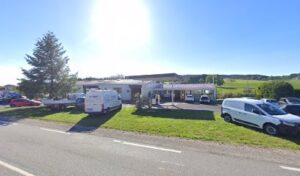 Garage Manevy à Saint-Romain-Lachalm