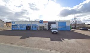 CÔTÉ ROUTE FEURS à Feurs