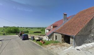 twenty four fab,s garage à Heuilley-le-Grand