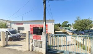 GARAGE à Saint-Gervasy