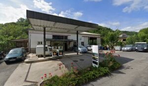 Station Service à Mouret