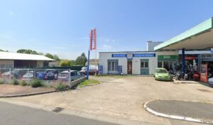 Garage de la Chartrie à Descartes