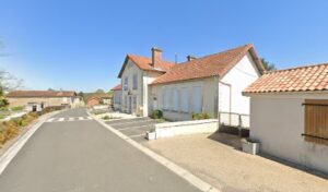 GARAGE PREMIER à Les Pins