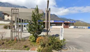 1,2,3 AutoService à Glières-Val-de-Borne