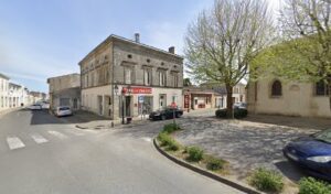 Garage siege social auto bk à Saint-Laurent-Médoc