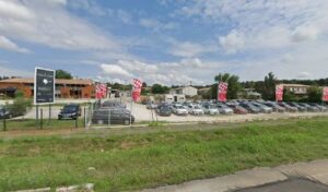 autos rn 113 à Bellegarde