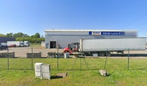 VAL DE LOIRE V.I TRUCKS POIDS LOURDS SERVICE NISSAN à Fossé