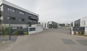 GARAGE DEGOUT*** à Sathonay-Camp